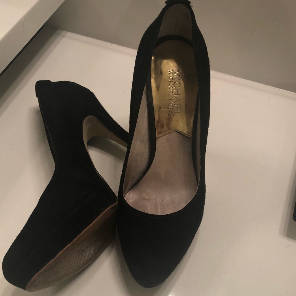 Michael Kors Black Suede Pump